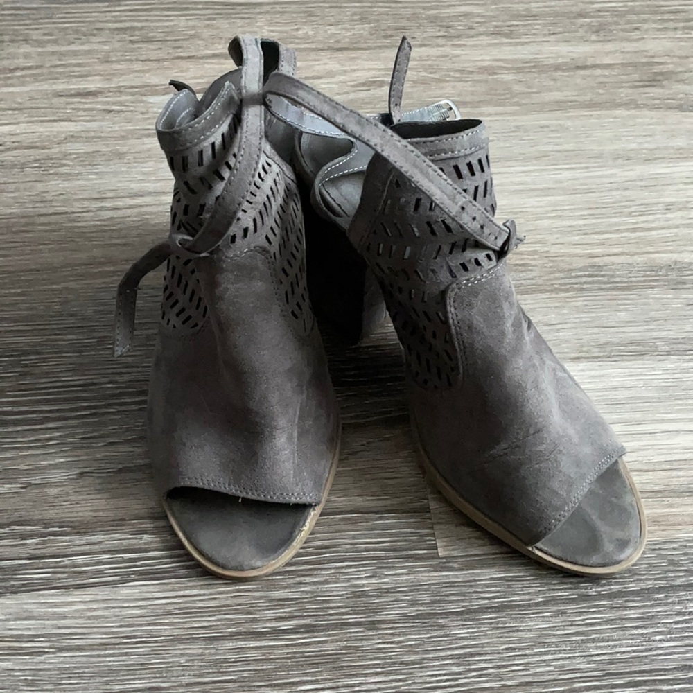 Women’s heels